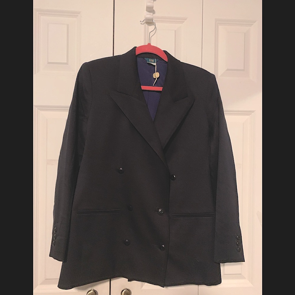 Ladies double breasted Navy Blue blazer. Size 8